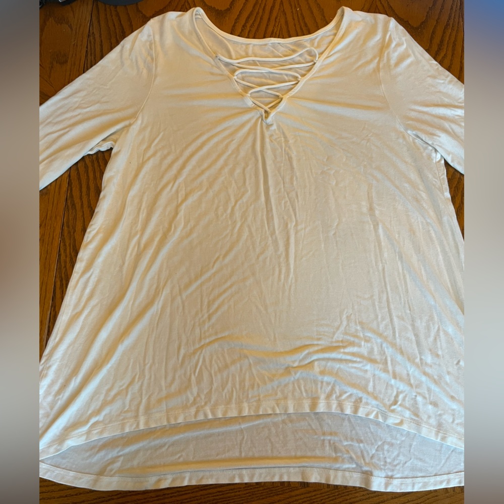 Long White Long sleeve shirt